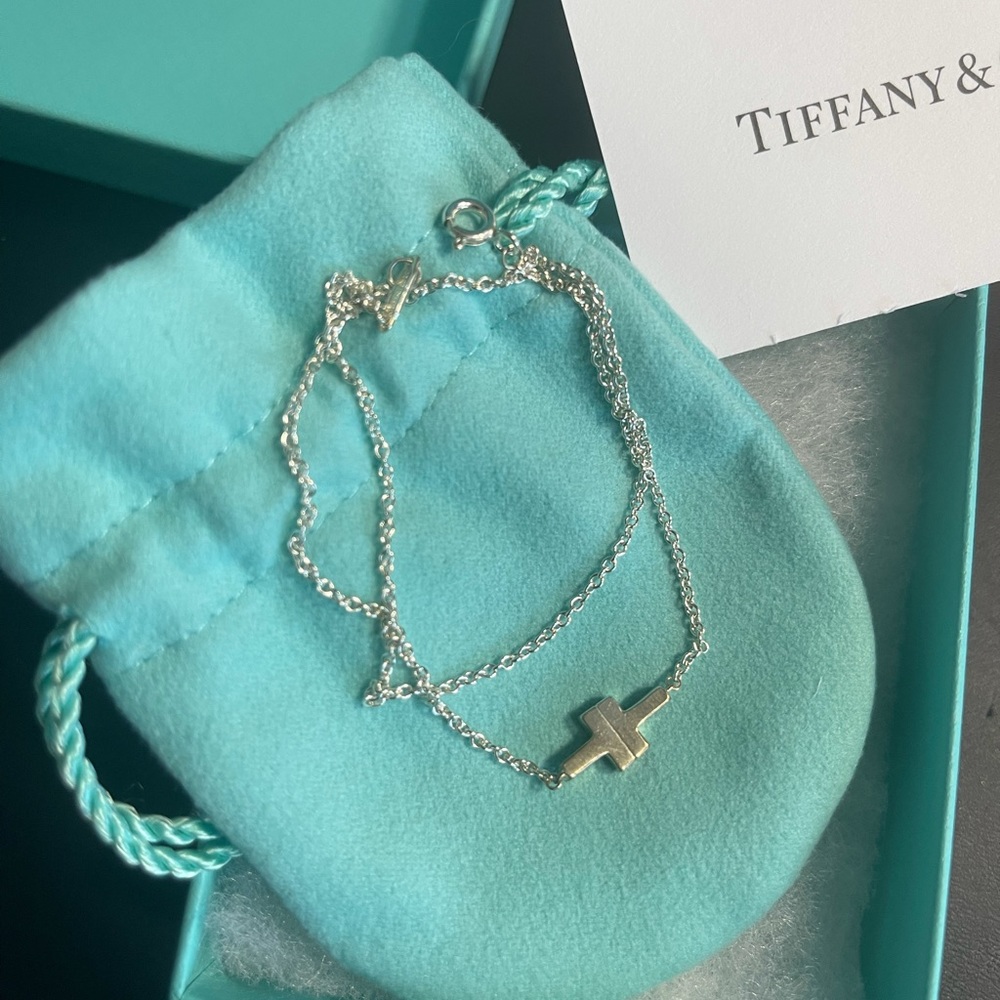 New sterling silver double T chain bracelet.